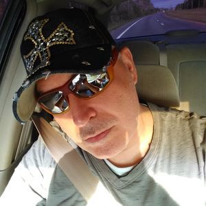 Meet your Posher, Eddie